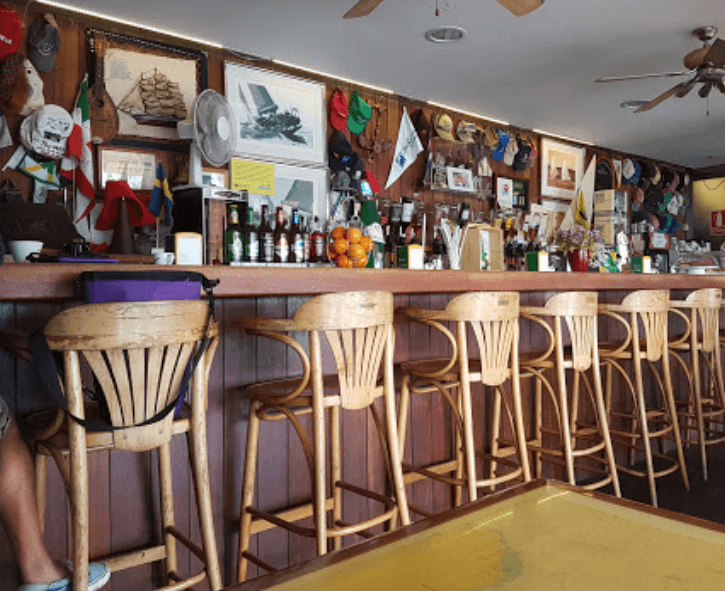 Sailor's Bay Bar